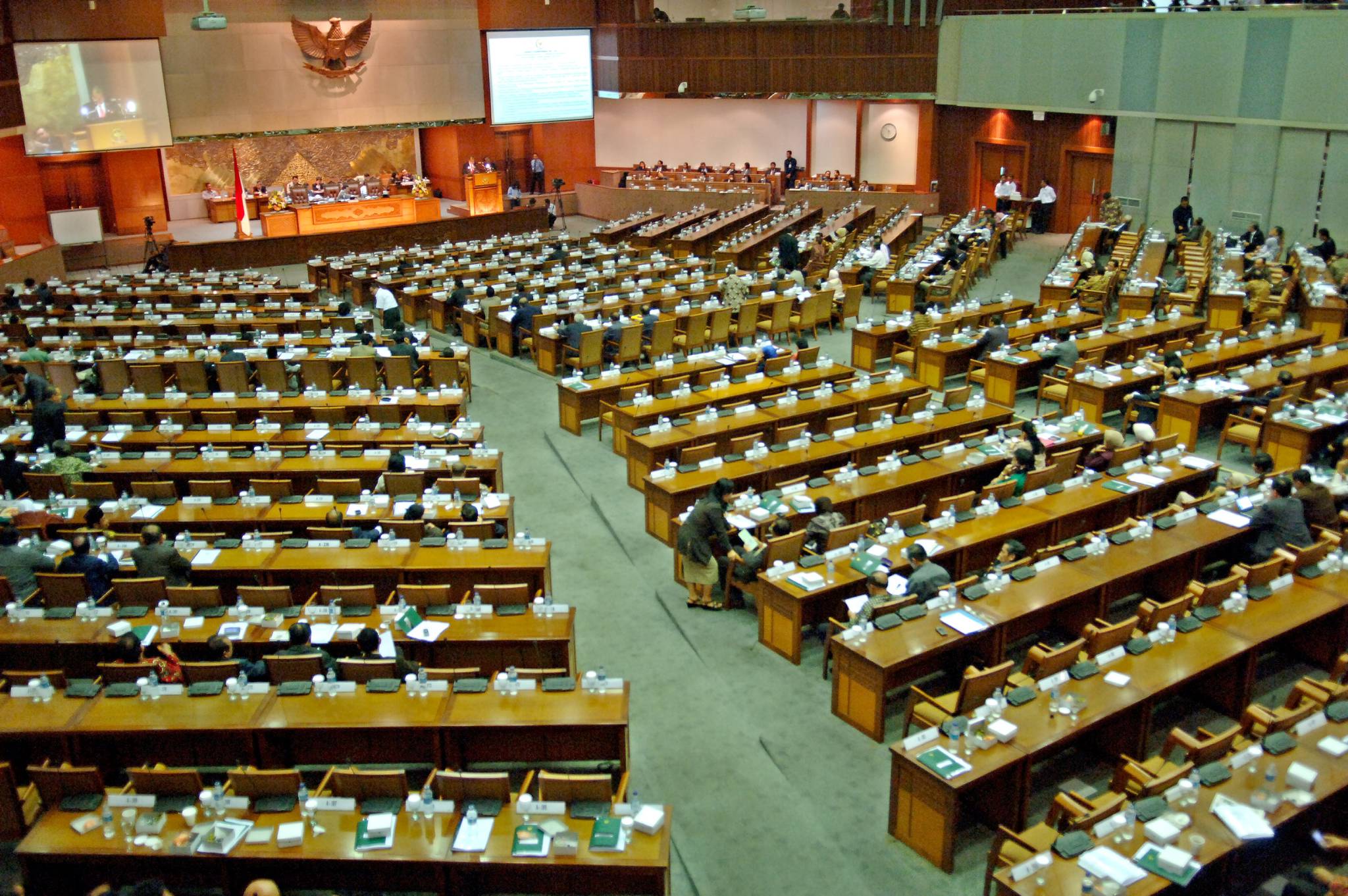 uasana sidang paripurna Dewan Perwakilan Rakyat (DPR), yang dipimpin oleh Wakil Ketua DPR, Muhaimin Iskandar, Jakarta, Senin, (28/9)